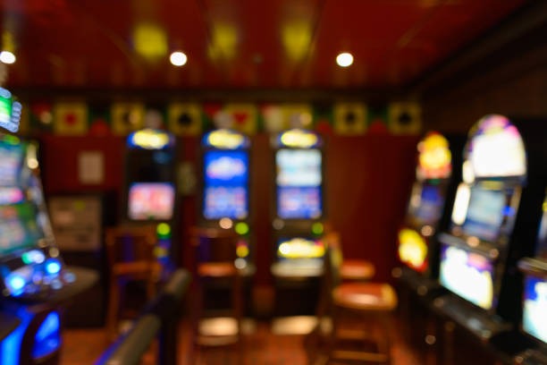 juraganmain platform showing live-dealer table and sportsbook interface on mobile device